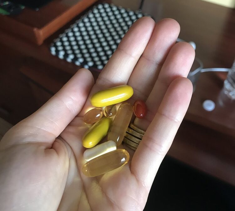 Fab 4 Abundant Vitamins + How To Take Them ✨